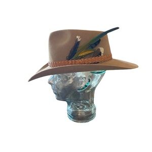 Akubra TanFelt rough rider cowboy hat feathers RM Williams Snowy River Australia